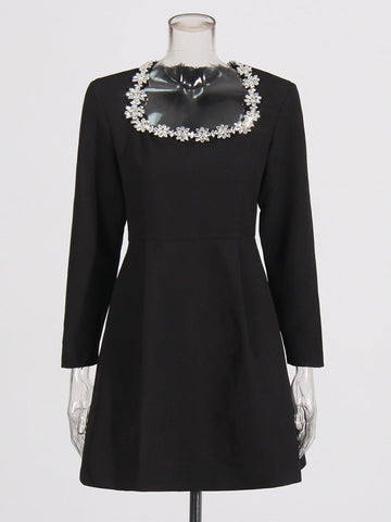 Famous Sexy Light Extravagant Evening Dress 2025 Spring New Square Collar Diamond Splicing Short-Term Waist Dress